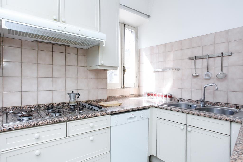 Pantheon Square Family Apartment Roma Esterno foto